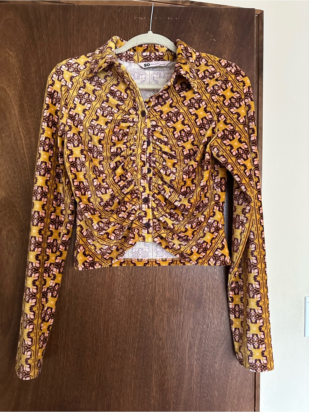 SO Yellow Patterned Button-Front Cropped Shirt